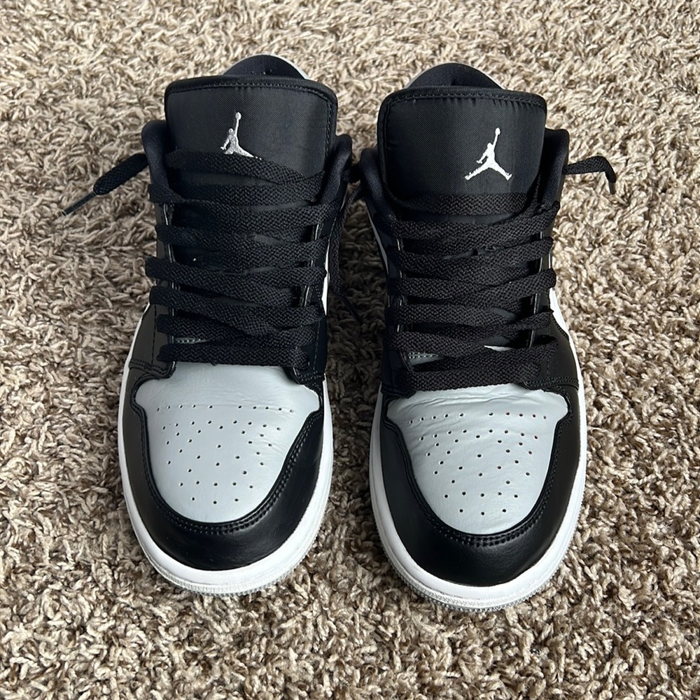 Air Jordan 1 low